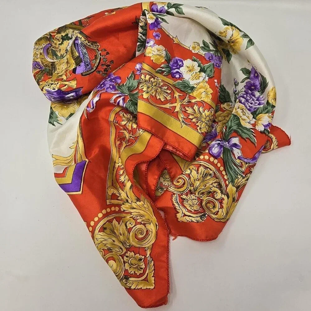 Vintage unbranded 50's scarf Hanki flower print handkerchief‎ red white music
